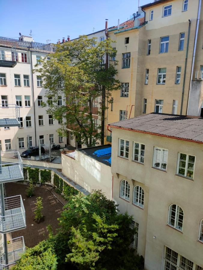 Cityscape Wenceslas Square Apartment Praha Bagian luar foto